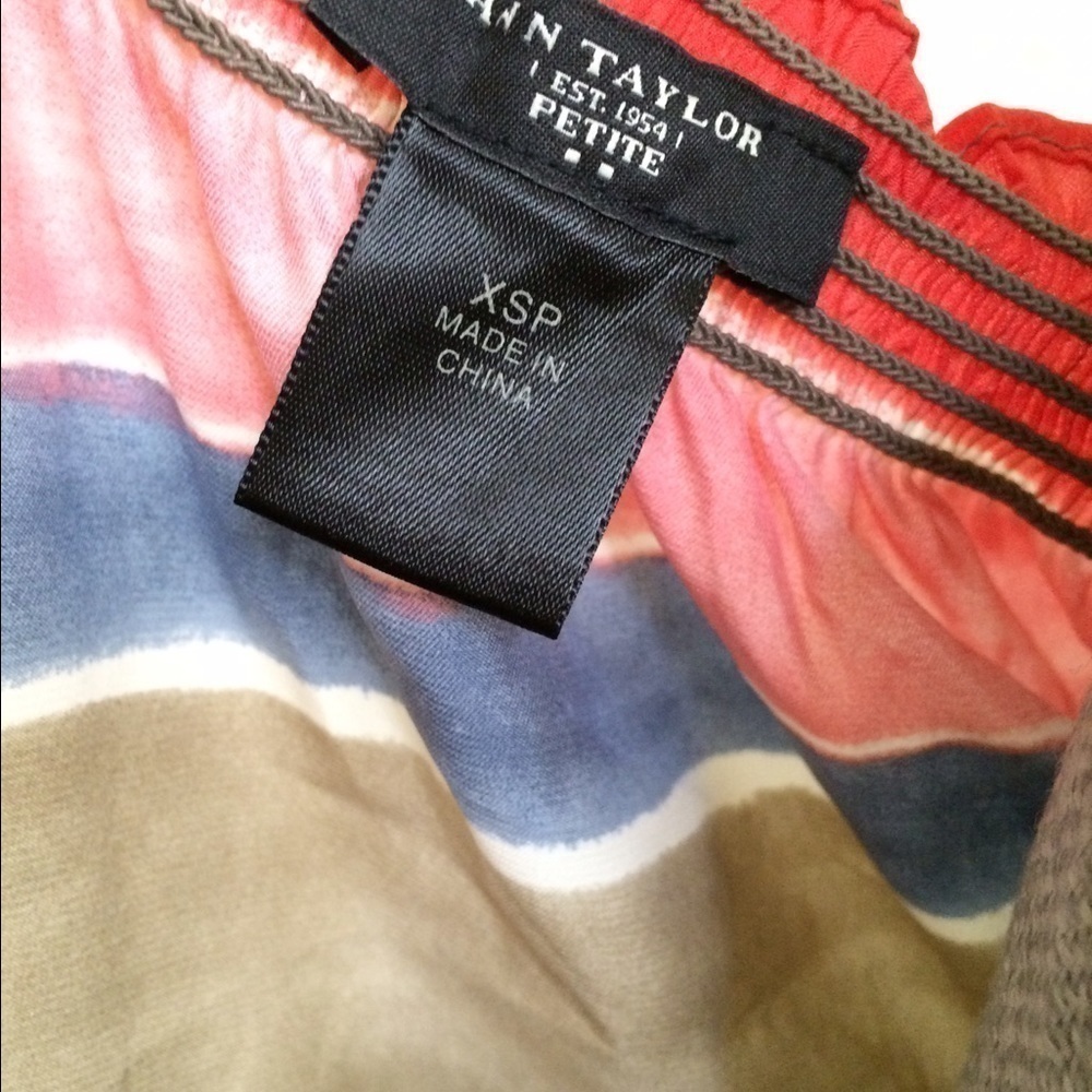 Ann Taylor top - Picture 4 of 4